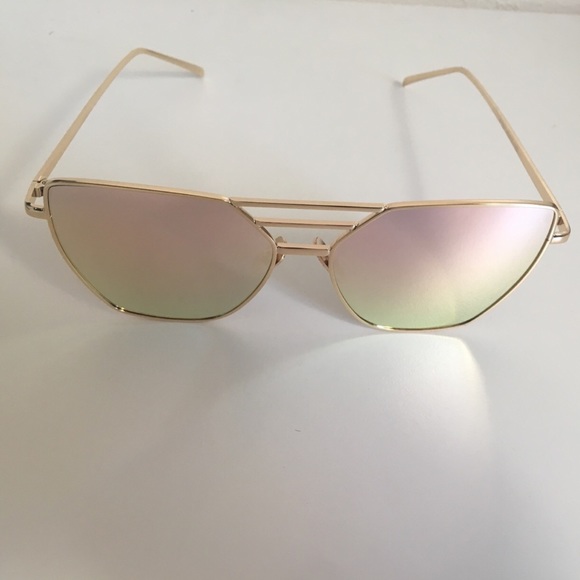 😍RETRO CAT EYE SUNGLASSES 😍 - Picture 2 of 6